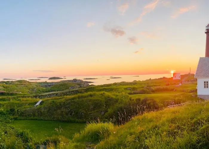 103 - Whale Safari Apartment